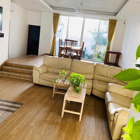 Green Bloom Dehiwala-Mount Lavinia Ngoại thất bức ảnh