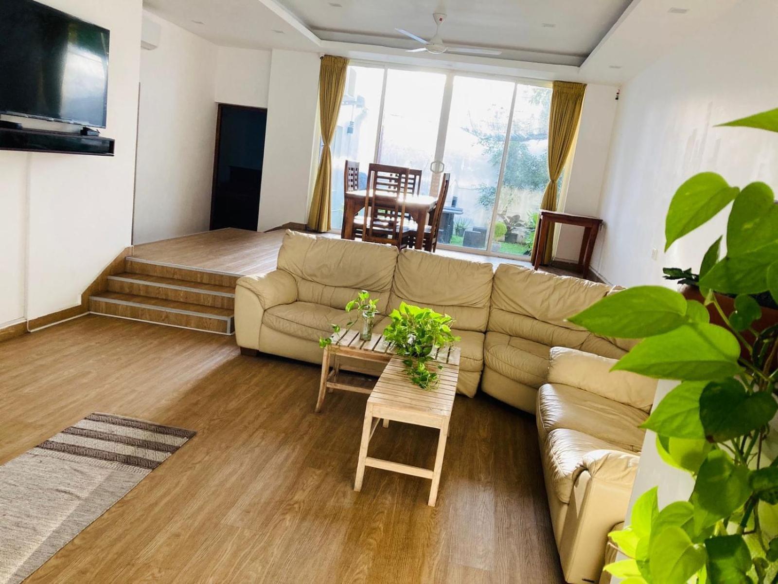 Green Bloom Dehiwala-Mount Lavinia Ngoại thất bức ảnh